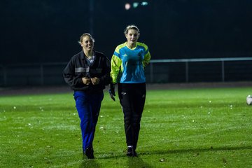 Bild 40 - B-Juniorinnen SV Henstedt Ulzburg - Krummesser SV : Ergebnis: 0:9